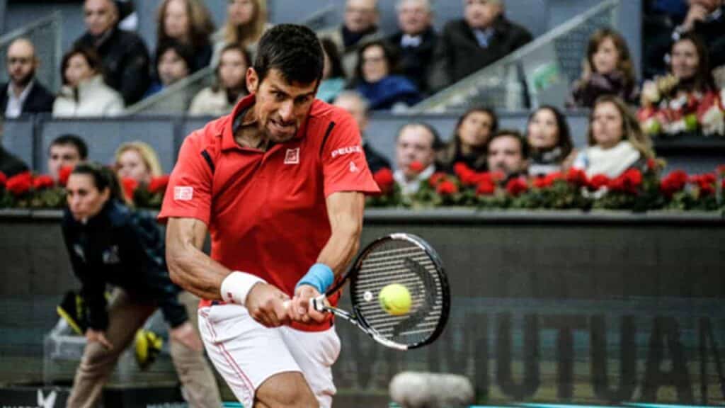 A Player using a Twohanded backhand grip